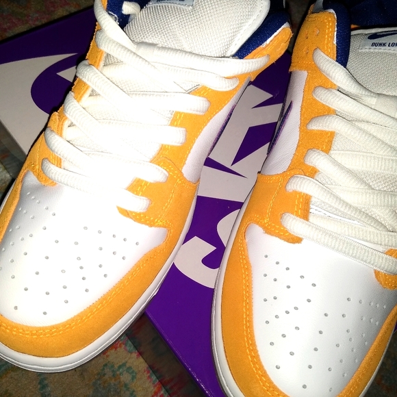 Other - Nike SB DUNK LOW PRO LAKERS